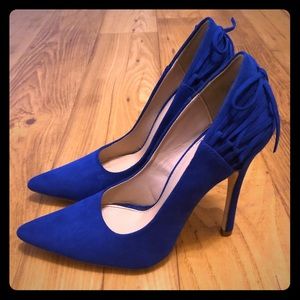🎀7.5 Justfab dark blue Lyla heel with bow detail